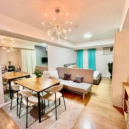 Abreeza Studio Suite 2321 - Pool, Wifi, City View, Washer, Ac, Netflix, Mall Davao City Exterior foto
