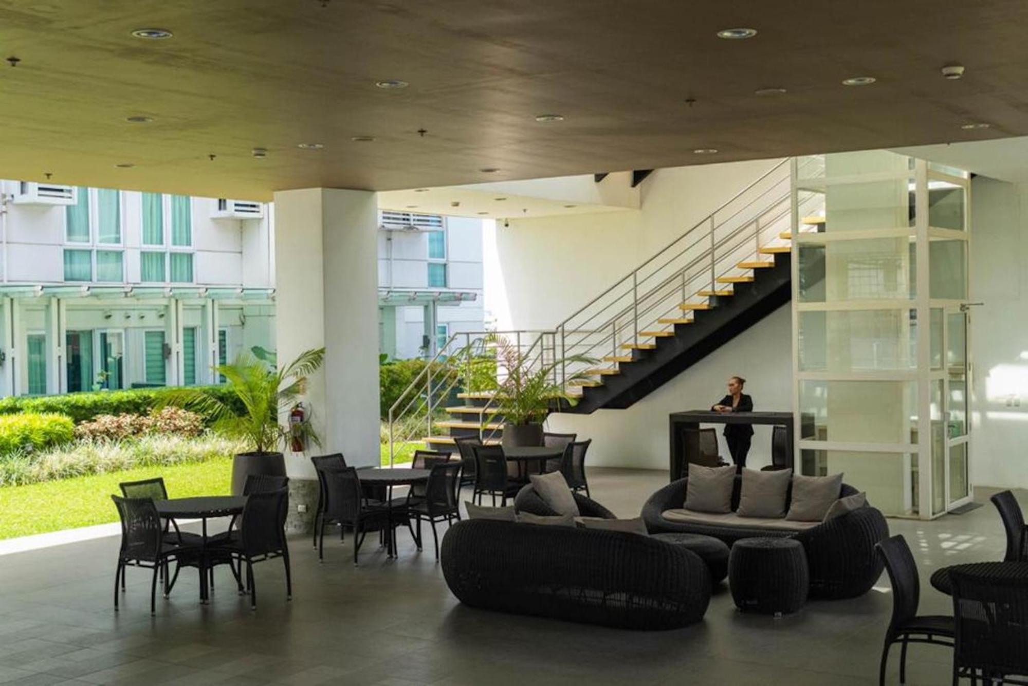 Abreeza Studio Suite 2321 - Pool, Wifi, City View, Washer, Ac, Netflix, Mall Davao City Exterior foto